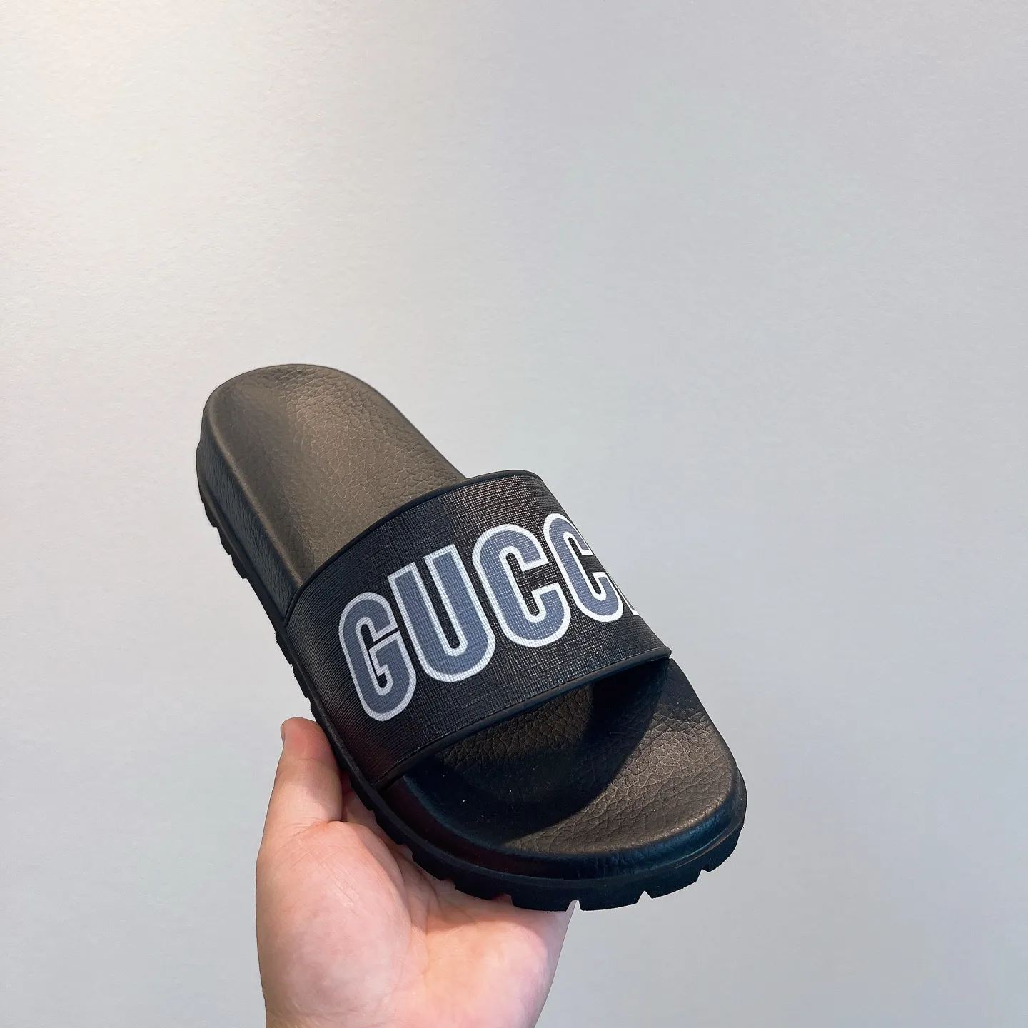 Men's Men's Shoes 130🐮🐮Gucci Gucci Slippers Gucci 2024 latest beach sandals slippers Original molding double G LOGO Original molding consistent Outsole: Men's Men's Shoes u double-layer outsole Size: 35-46